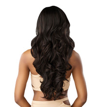 Load image into Gallery viewer, Sensationnel Butta Lace Pre-cut Lace Wig - Unit 18
