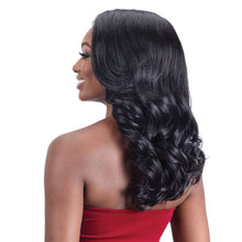 Load image into Gallery viewer, Freetress Equal Hd Lace Front Wig Right Part Level Up - Lydia
