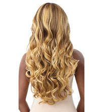 Load image into Gallery viewer, Outre Perfect Hairline Synthetic 13x6 Hd Lace Front Wig - Etienne
