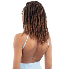 Load image into Gallery viewer, Freetress Style Pro 100 Pre-looped Crochet Braud - Spring Twist 10&quot;
