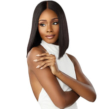 Load image into Gallery viewer, Sensationnel Pearlish Bleached Knots Hd Lace Wig - 2x6 Classic Bob 12"
