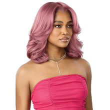 Load image into Gallery viewer, Outre Perfect Hairline True Frontal Lace Front Wig- Peak 724

