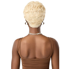 Load image into Gallery viewer, Outre Wig Pop Synthetic Full Wig - Margo
