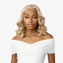 Load image into Gallery viewer, Sensationnel Bare Luxe Lace Glueless Lace Wig - 13x6 Unit 11
