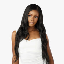 Load image into Gallery viewer, Sensationnel Bare Luxe Laced Glueless Lace Wig - Full Lace Unit 5
