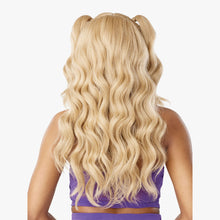 Load image into Gallery viewer, Sensationnel Butta Lace Pre-styled Lace Wig - Unit 4
