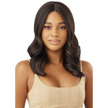 Load image into Gallery viewer, Outre The Daily Wig Style &amp; Dash 3" Deep Lace Part - Daily 10
