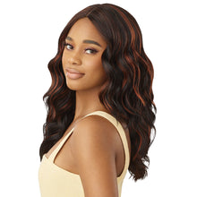 Load image into Gallery viewer, Outre The Daily Wig Style &amp; Dash 3" Deep Lace Part - Daily 11
