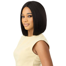 Load image into Gallery viewer, Outre The Daily Wig Style &amp; Dash 3 Deep Lace Part - Daily 14

