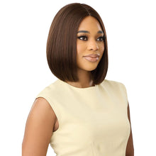 Load image into Gallery viewer, Outre The Daily Wig Style &amp; Dash 3 Deep Lace Part - Daily 14
