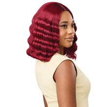 Load image into Gallery viewer, Outre The Daily Wig Style &amp; Dash 3 Deep Lace Part - Daily 17
