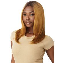 Load image into Gallery viewer, Outre The Daily Wig Style &amp; Dash 3&quot; Deep Lace Part - Daily 1
