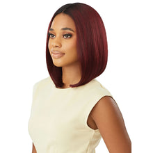 Load image into Gallery viewer, Outre The Daily Wig Style &amp; Dash 3&quot; Deep Lace Part - Daily 2
