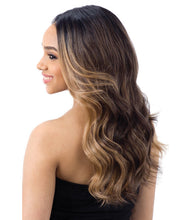 Load image into Gallery viewer, Valentino - Freetress Equal Synthetic 5 Inch Deep Lace Part Wig Long Wavy

