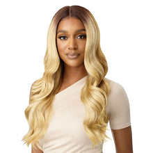 Load image into Gallery viewer, Outre Synthetic Hd Lace Front Deluxe Wig - Verina
