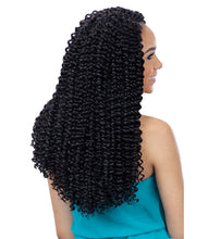 Load image into Gallery viewer, 3x Pre-loop Water Wave 16&quot; - Freetress Synthetic Crochet Braids
