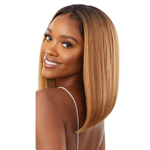 Load image into Gallery viewer, Outre Synthetic Everywear Lace Front Wig- Every3
