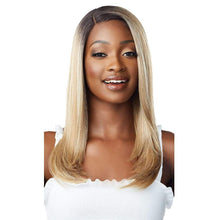 Load image into Gallery viewer, Outre Everywear Synthetic Hd Lace Front Wig - Every 4
