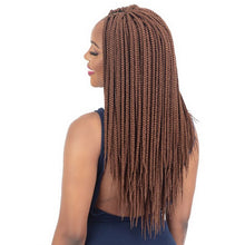 Load image into Gallery viewer, Shake N Go Freetress Braid Synthetic Hair - 3x Box Braid 18&quot;
