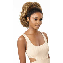 Load image into Gallery viewer, Outre 360 Frontal Lace 100% Human Hair Blend 13x6 Hd Lace Front Wig - Kalinda
