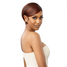Load image into Gallery viewer, Outre Perfect Hairline 13x4 Hd Lace Front Wig - Luxy
