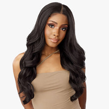 Load image into Gallery viewer, Sensationnel 360 Butta Lace Front Wig - Unit 3

