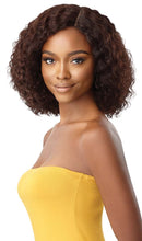 Load image into Gallery viewer, Outre The Daily 100% Unprocessed Human Hair Lace Part Wet &amp; Wavy Wig - Natural Deep 12
